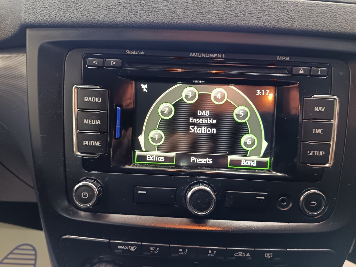 Used Skoda Yeti 2012 for sale - 77938139: Photo 23