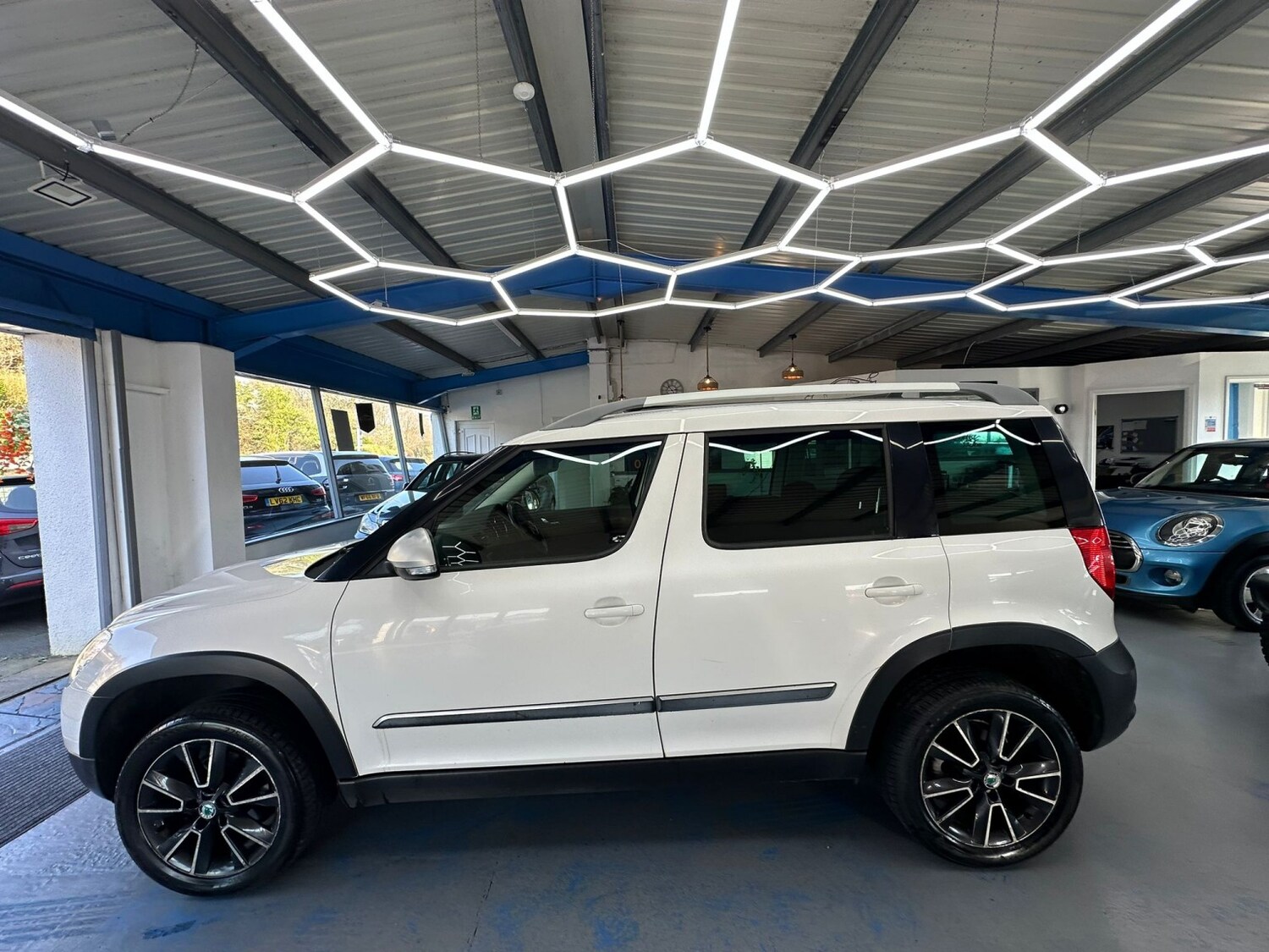 Used Skoda Yeti 2012 for sale - 77938139: Photo 9