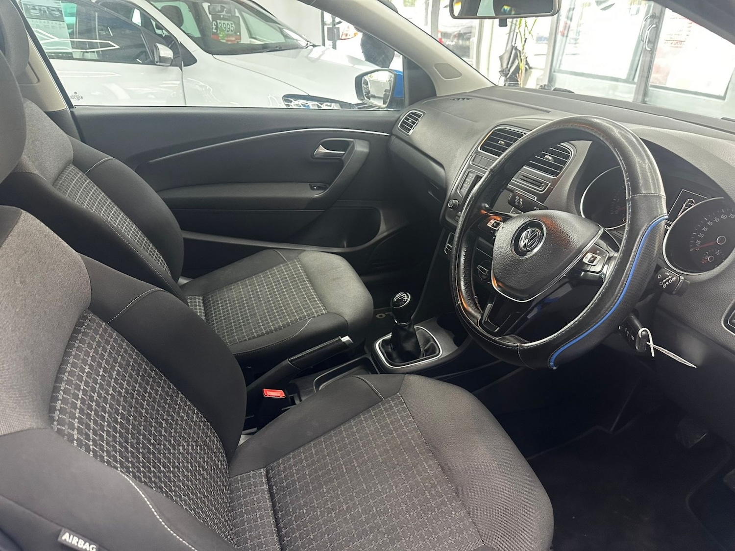 Used Volkswagen Polo 2014 for sale - 77522092: Photo 14