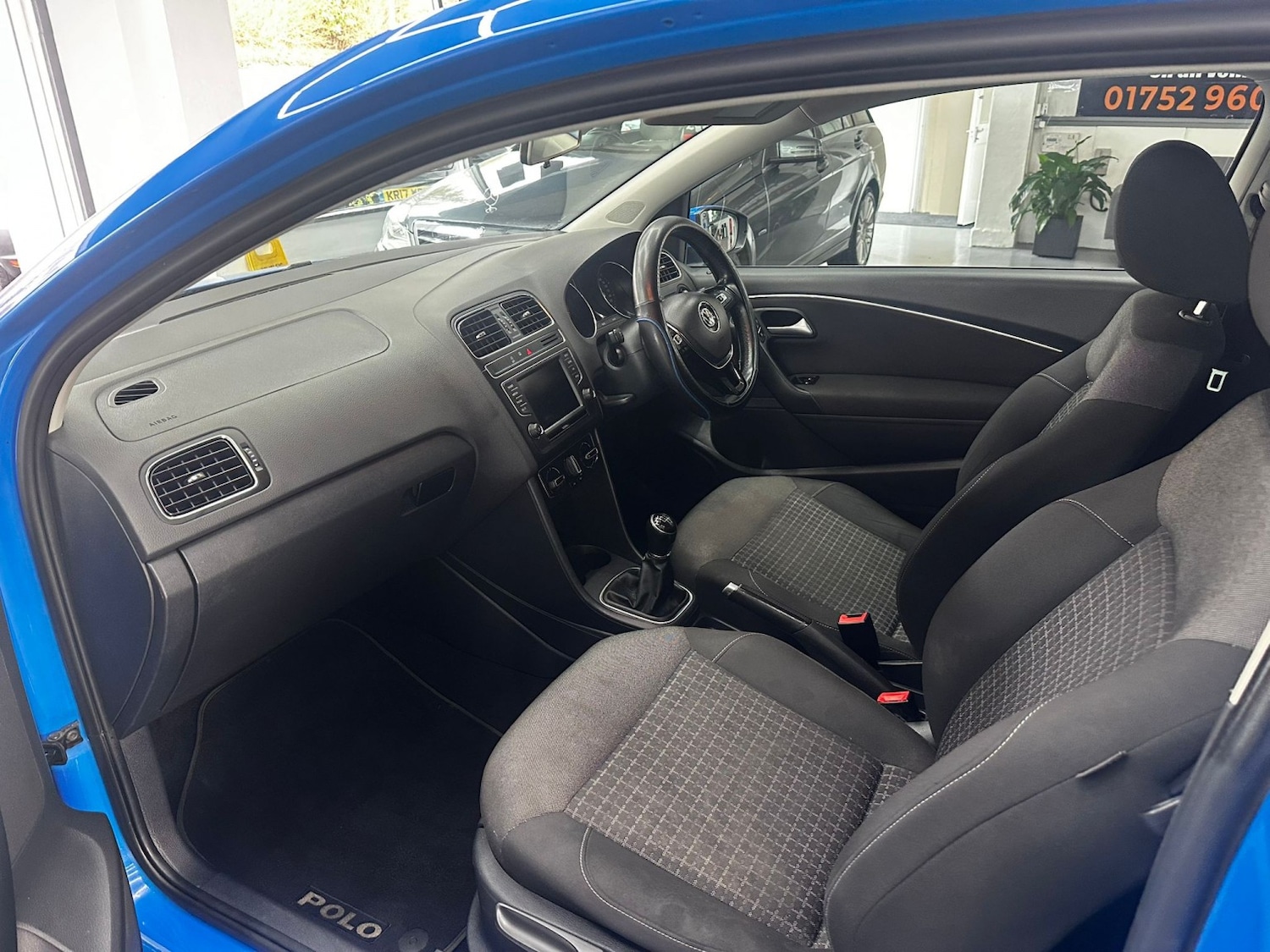 Used Volkswagen Polo 2014 for sale - 77522092: Photo 17