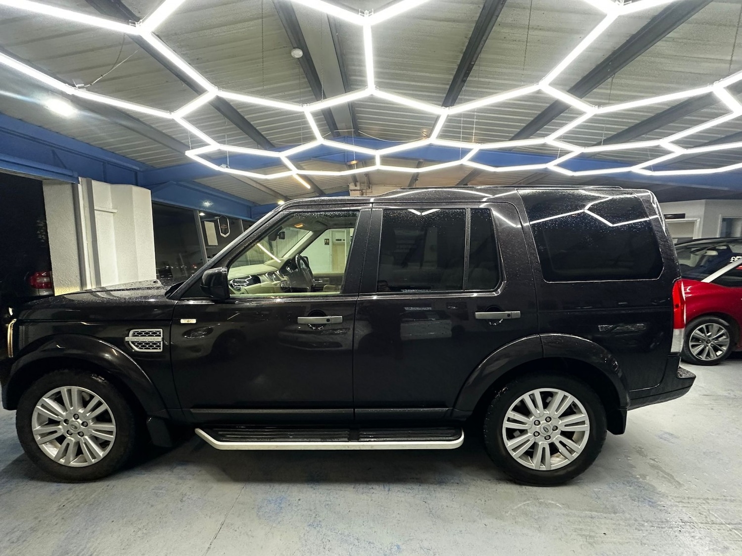 Used Land Rover Discovery 4 2010 for sale - 77438371: Photo 10