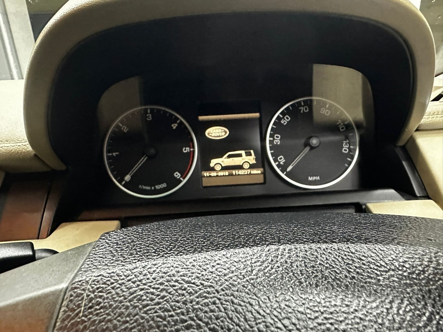 Used Land Rover Discovery 4 2010 for sale - 77438371: Photo 15