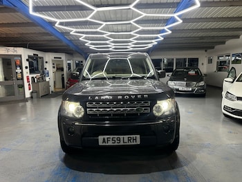 Land Rover Discovery 4 feature image