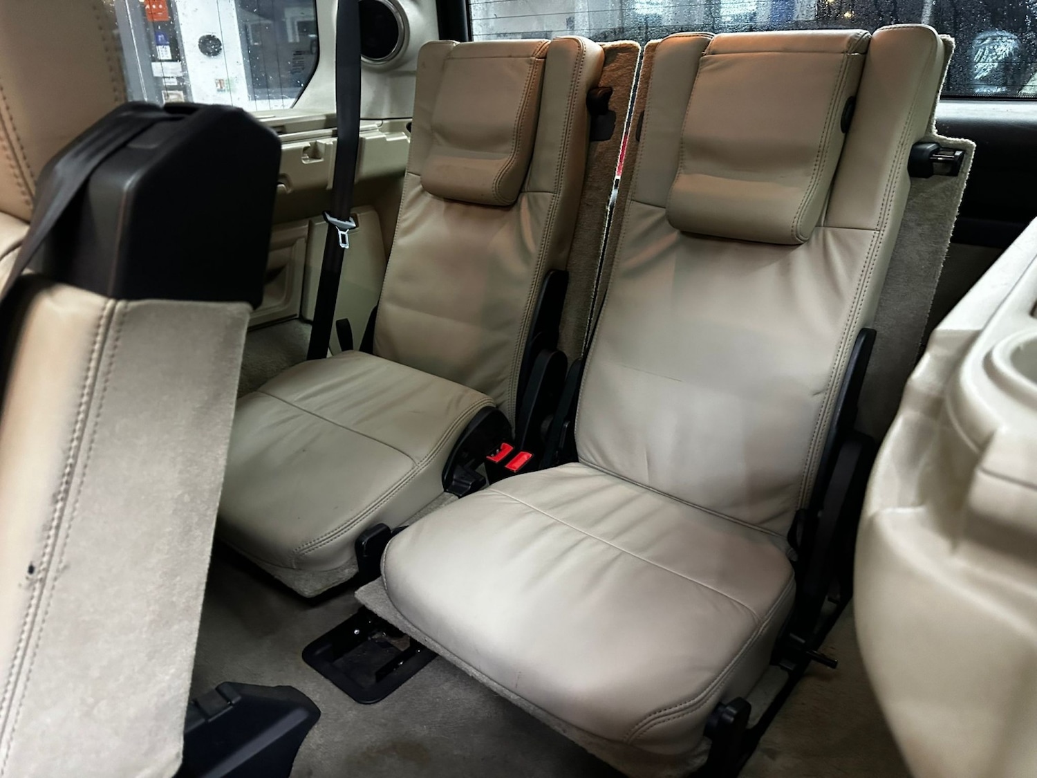 Used Land Rover Discovery 4 2010 for sale - 77438371: Photo 21