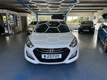 2013 - 1.6 CRDi [128] Blue Drive Style 5dr