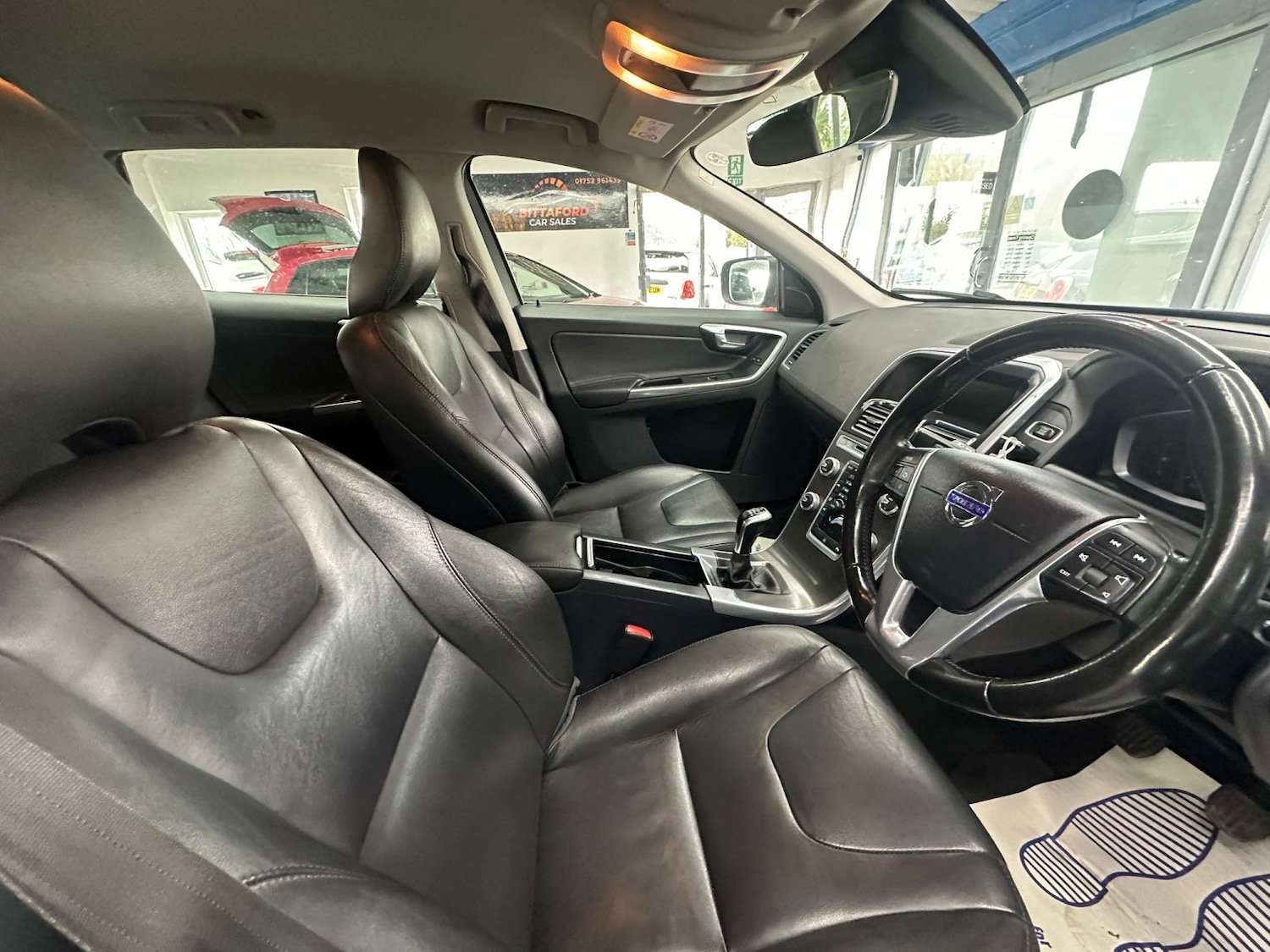 Used Volvo XC60 2015 for sale - 77881046: Photo 15