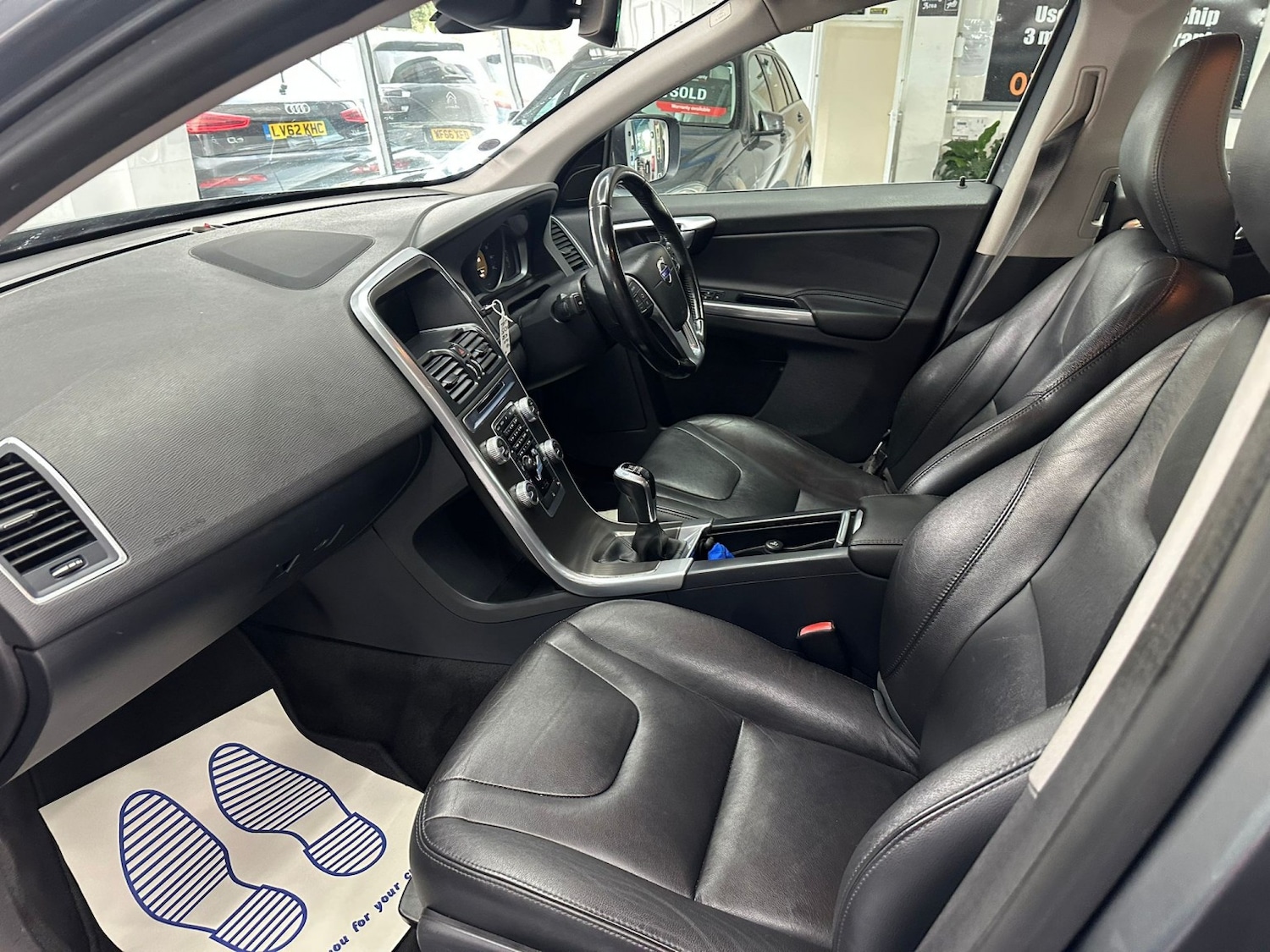 Used Volvo XC60 2015 for sale - 77881046: Photo 21