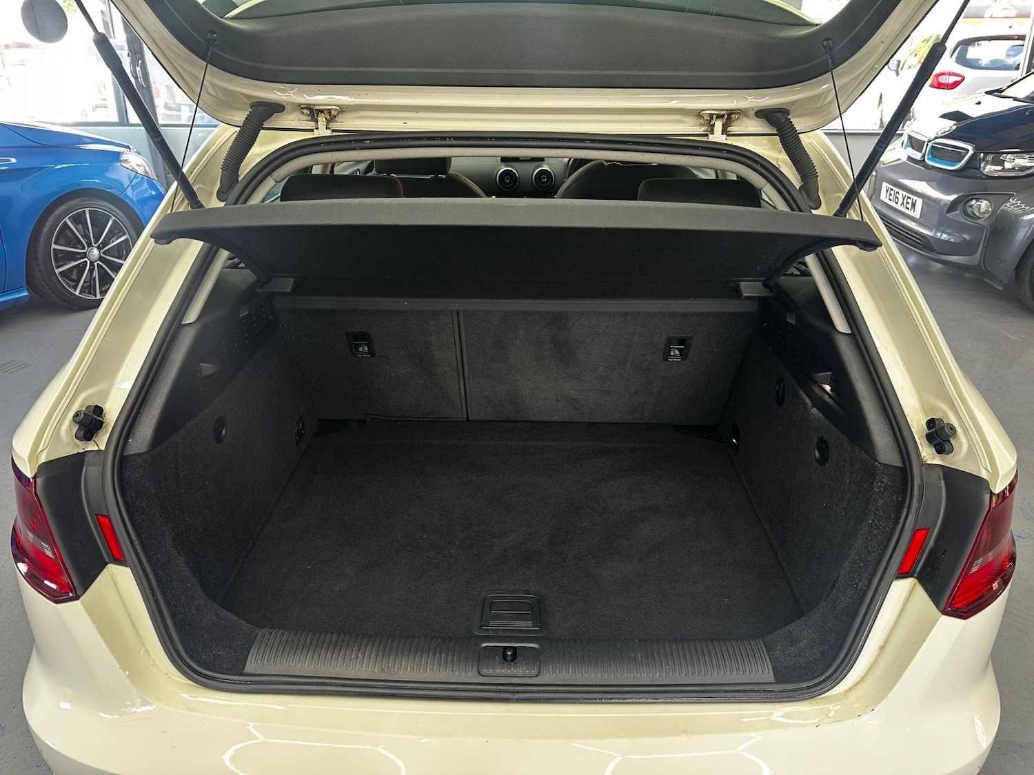 Used Audi A3 2014 for sale - 77157268: Photo 10