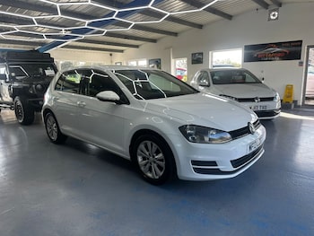 Used Volkswagen Golf 2013 for sale - 76225327: Photo 2