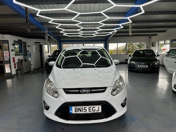 2015 - 1.6 TDCi Titanium 5dr