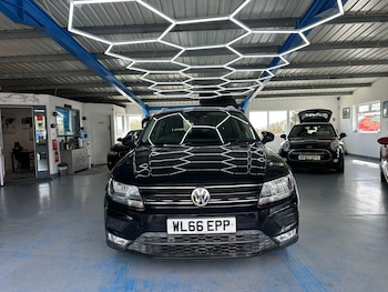 Used Volkswagen Tiguan 2017 for sale - 78031723: Photo