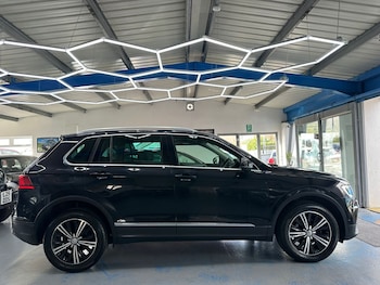 Used Volkswagen Tiguan 2017 for sale - 78031723: Photo