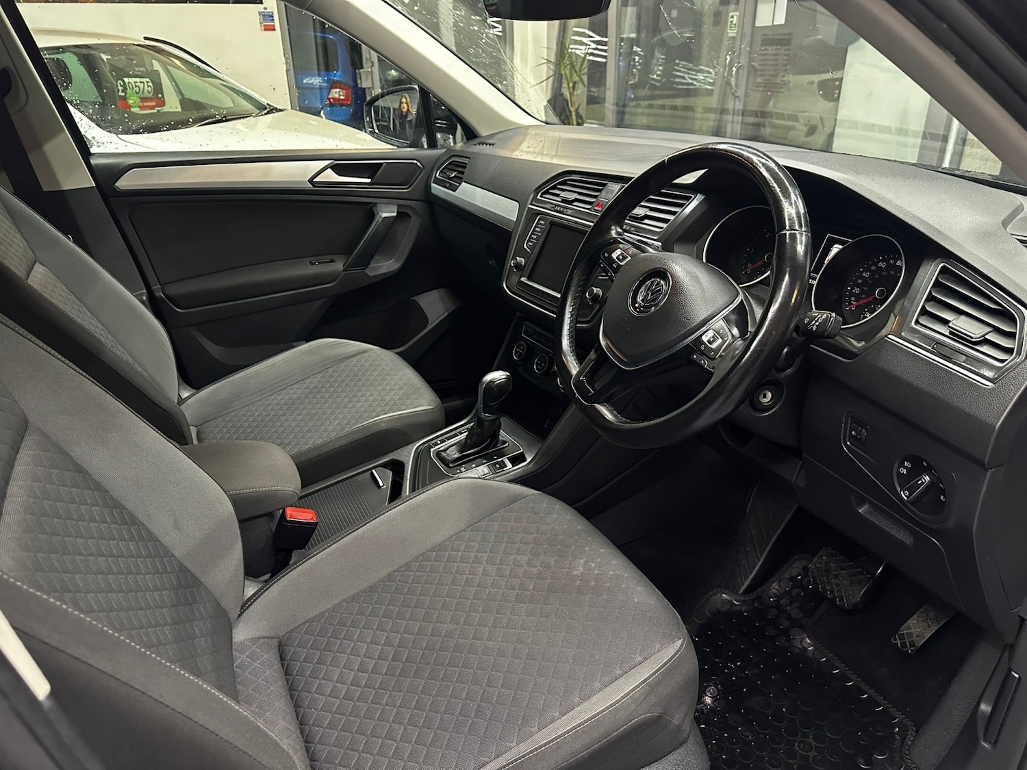 Used Volkswagen Tiguan 2017 for sale - 77465702: Photo 18