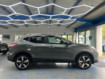 Used Nissan Qashqai 2015 for sale - 78176069: Photo