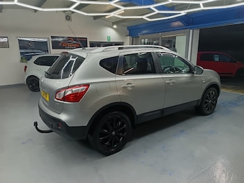 Used Nissan Qashqai 2011 for sale - 76431008: Photo