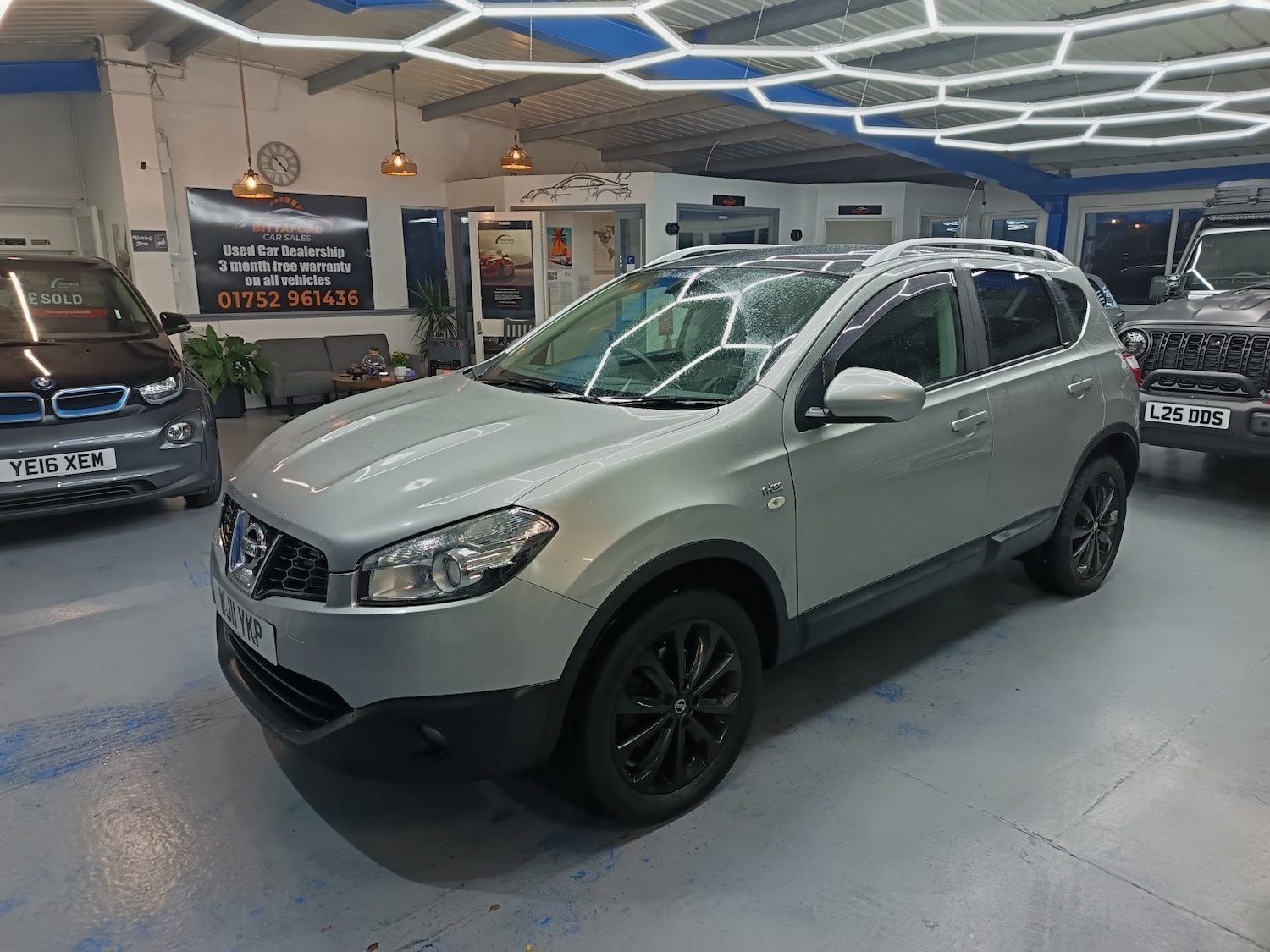 Used Nissan Qashqai 2011 for sale - 76431008: Photo 8