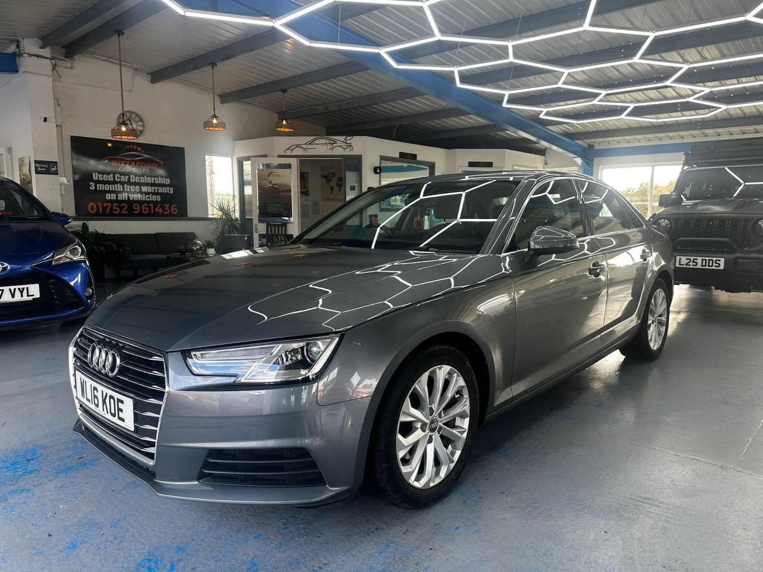 Used Audi A4 2016 for sale - 76497428: Photo 9