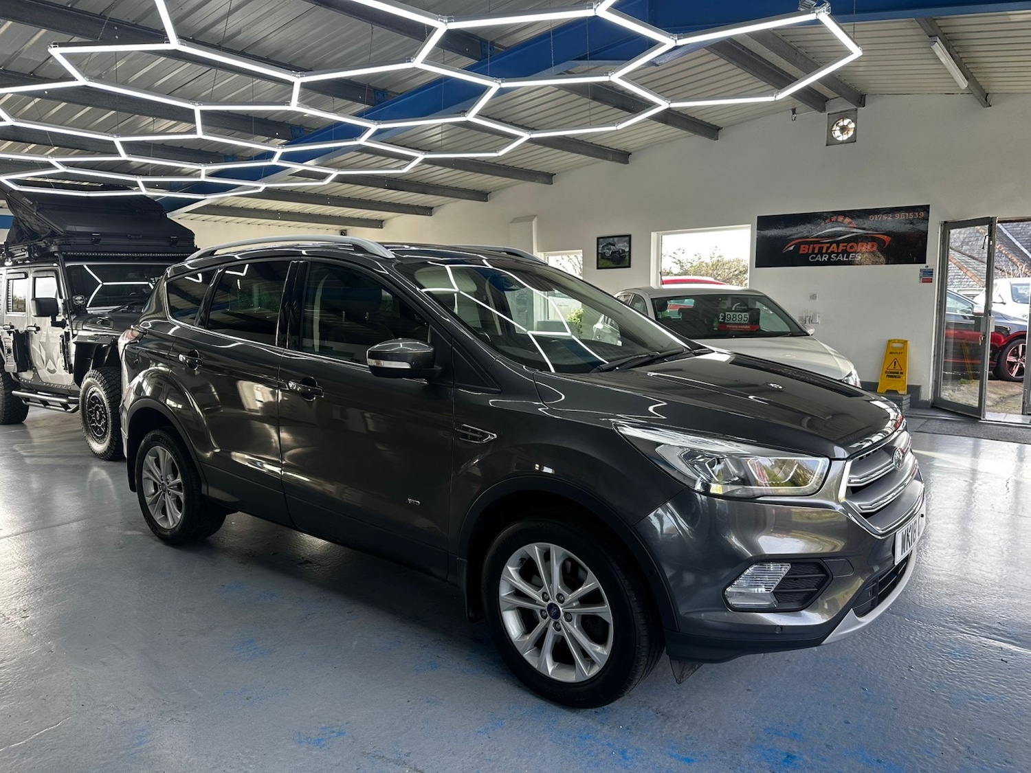 Used Ford Kuga 2018 for sale - 76571066: Photo 2