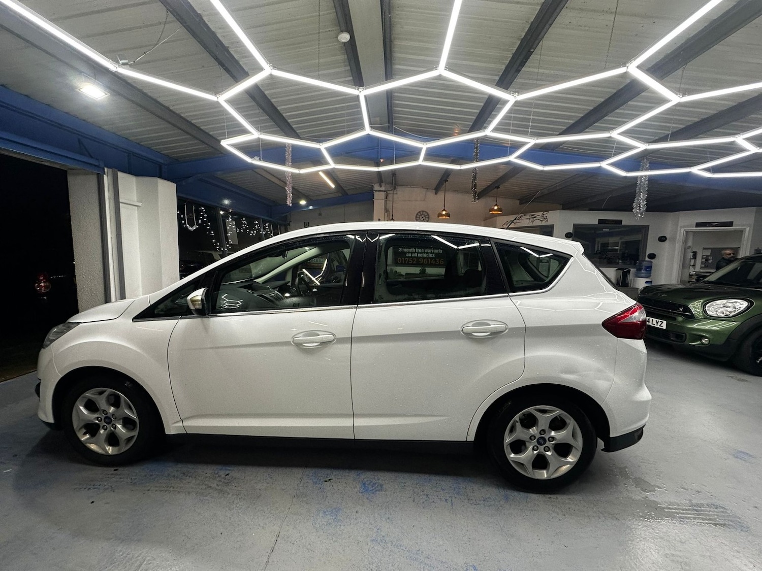 Used Ford C-Max 2014 for sale - 76974440: Photo 9