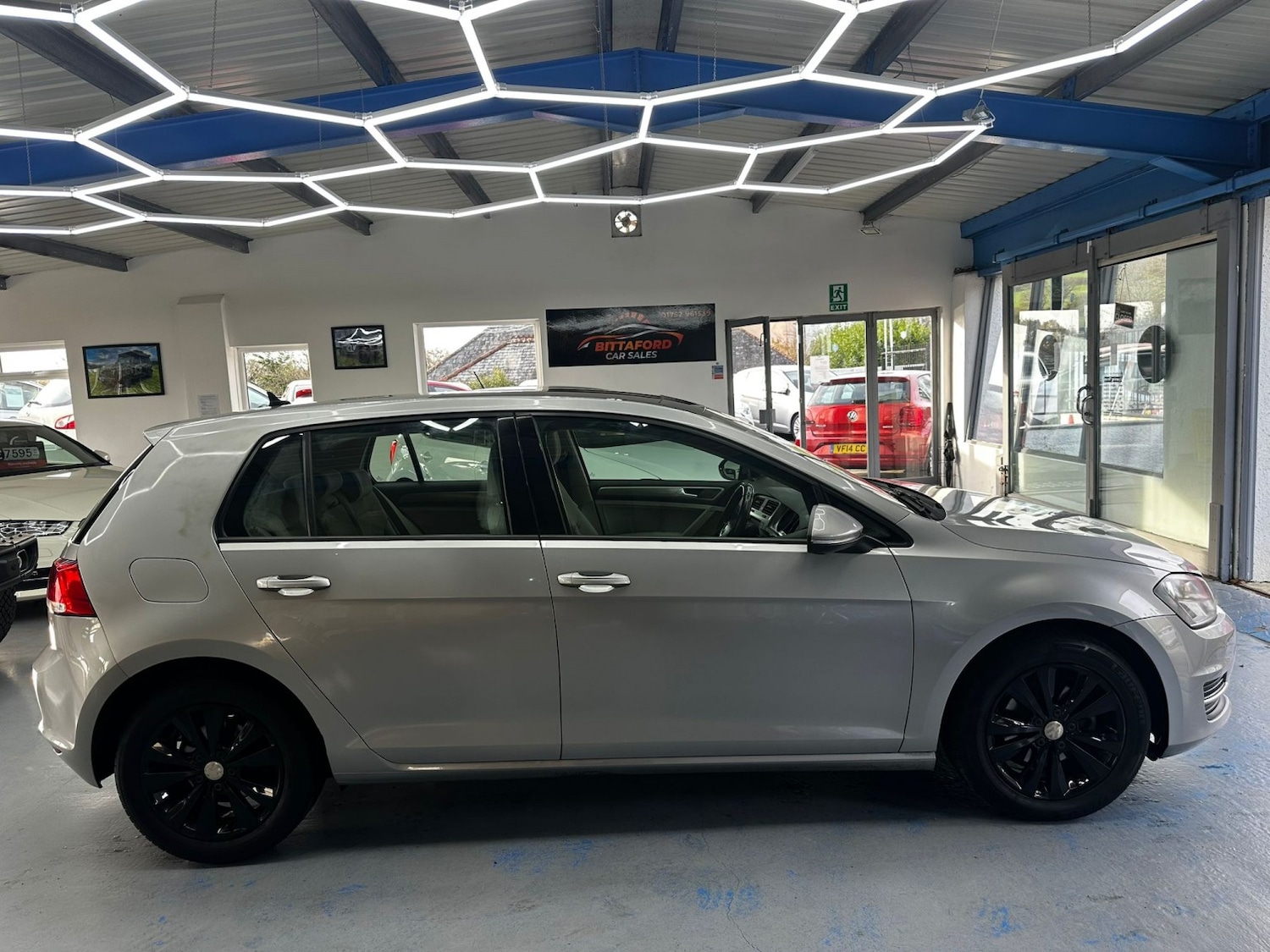 Used Volkswagen Golf 2014 for sale - 76571091: Photo 3