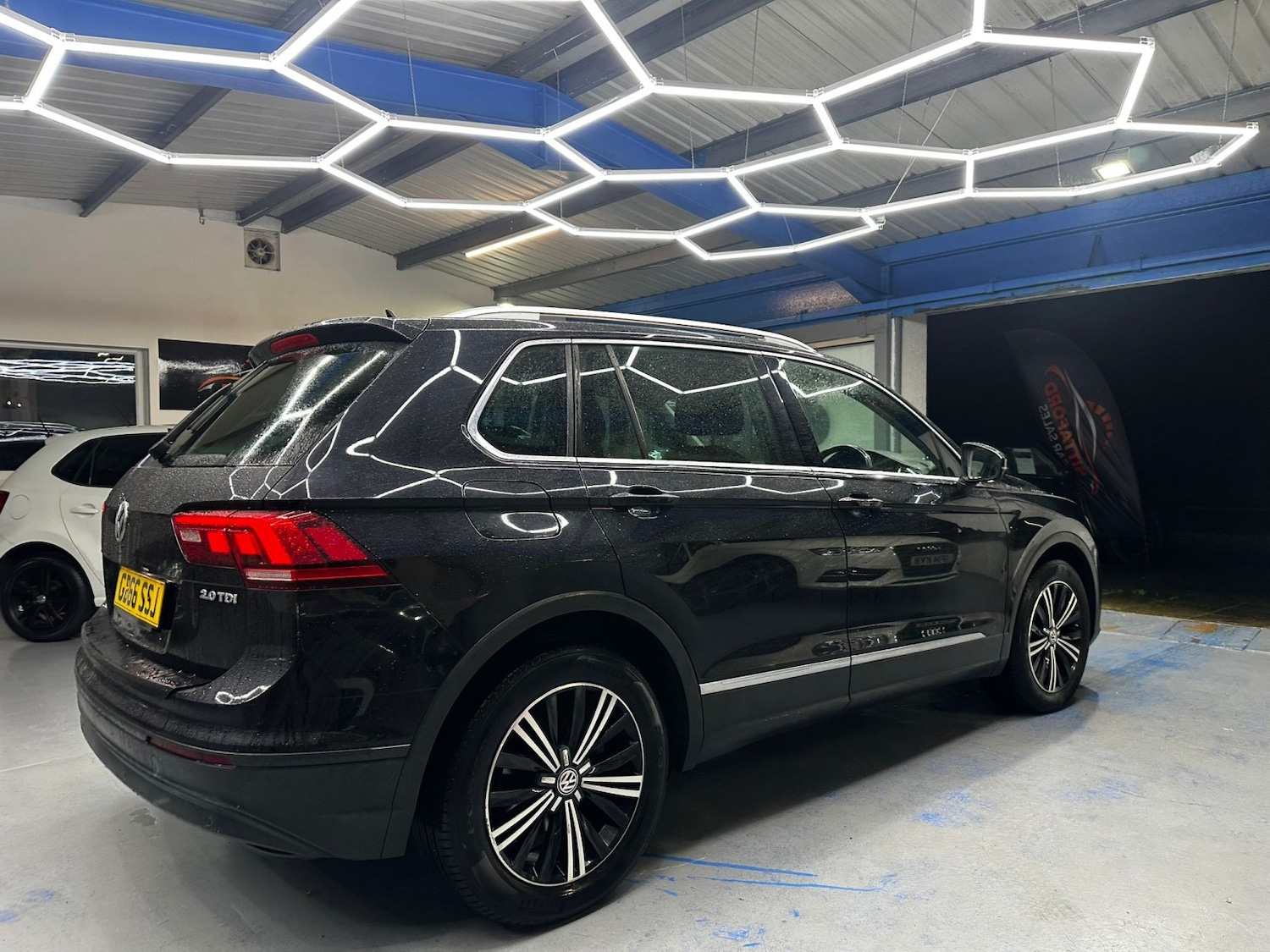 Used Volkswagen Tiguan 2017 for sale - 77721251: Photo 8