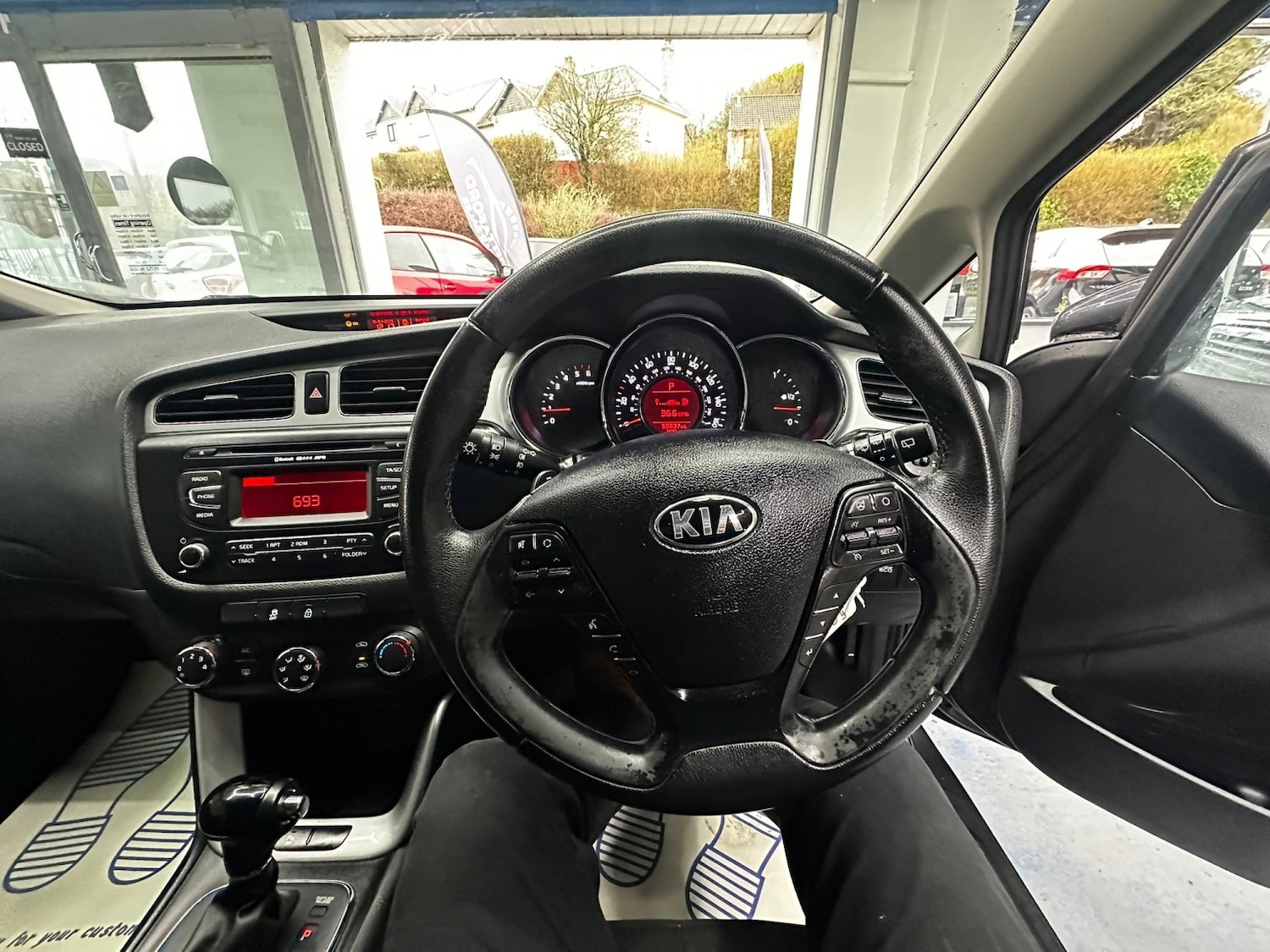 Used Kia Ceed 2014 for sale - 77201329: Photo 12