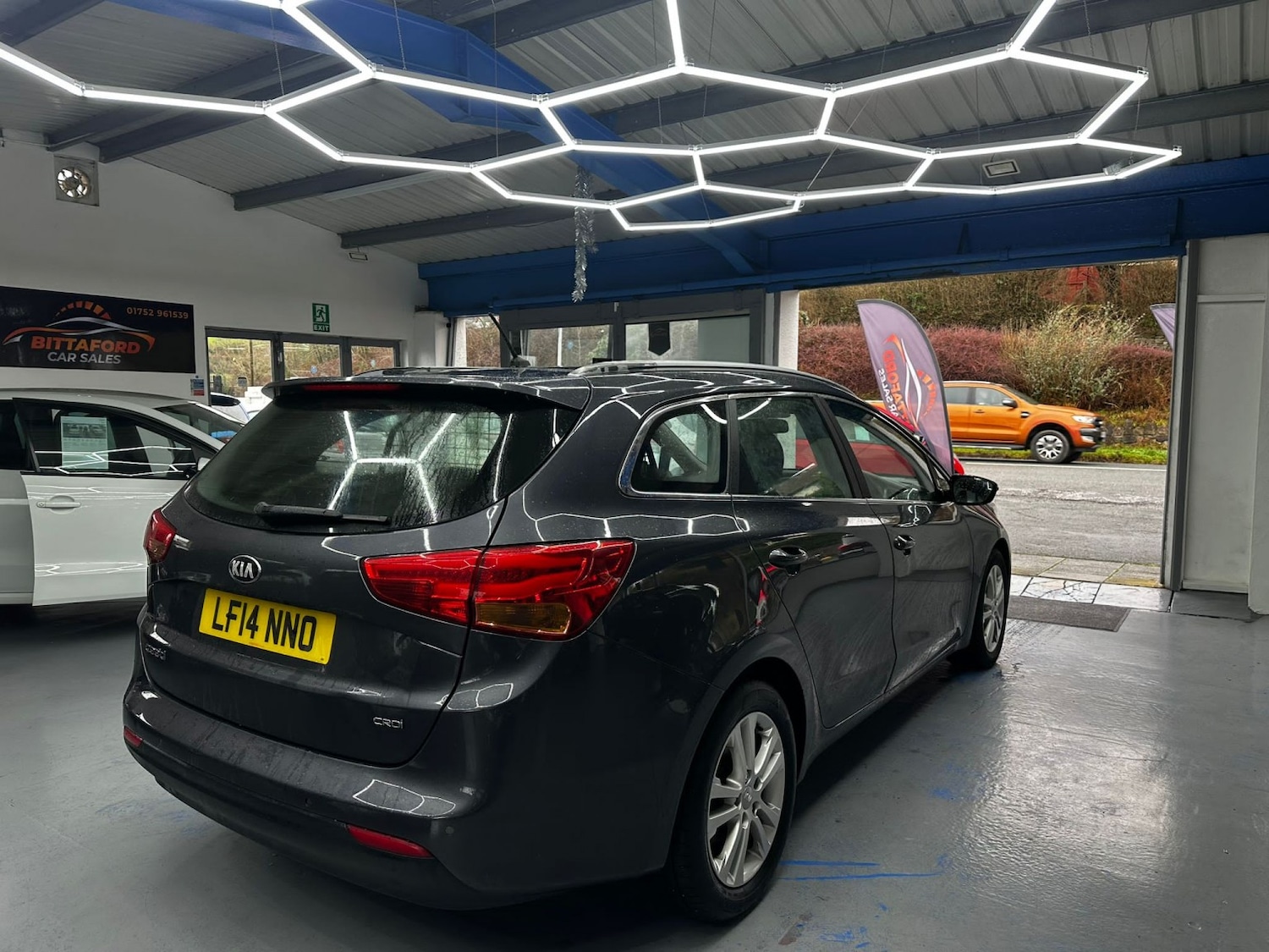 Used Kia Ceed 2014 for sale - 77201329: Photo 5