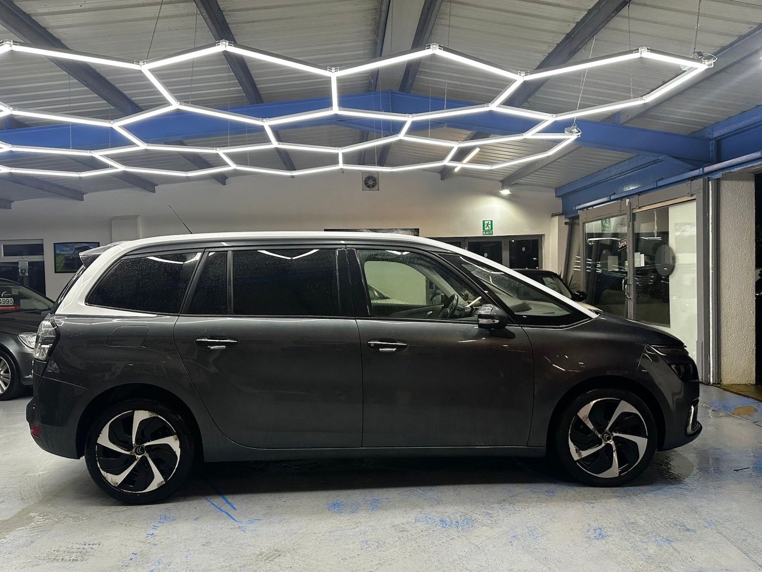 Used Citroen C4 Grand Picasso 2016 for sale - 77459952: Photo 3