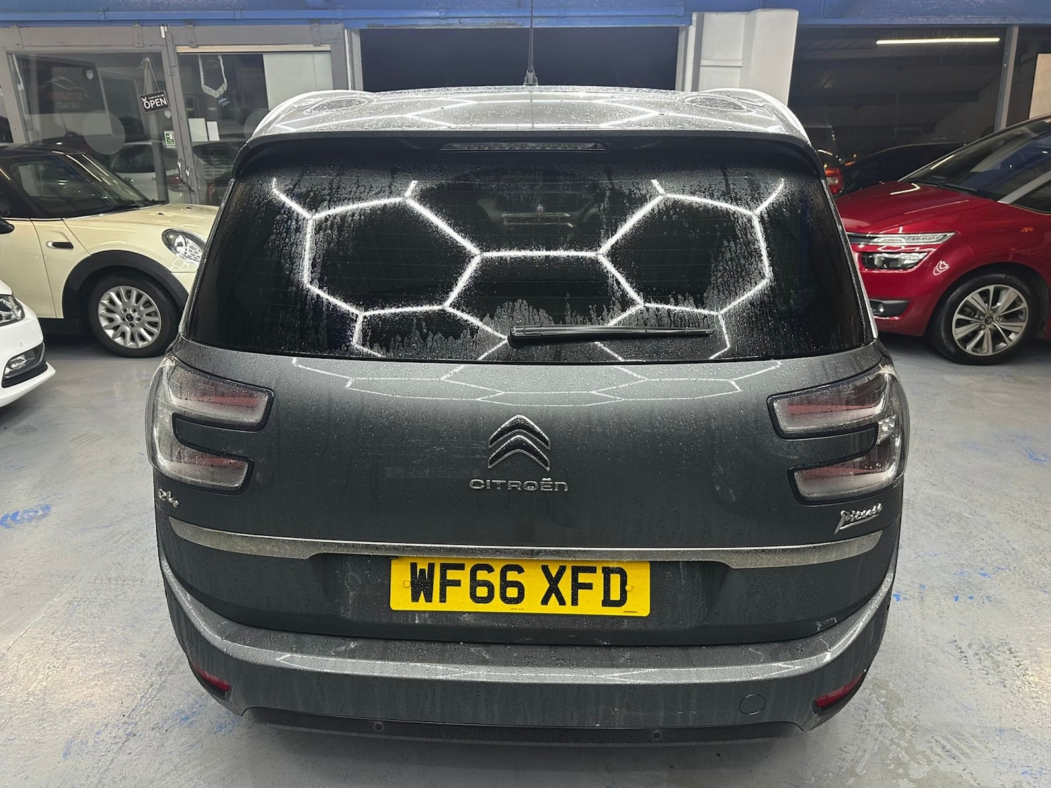 Used Citroen C4 Grand Picasso 2016 for sale - 77459952: Photo 7