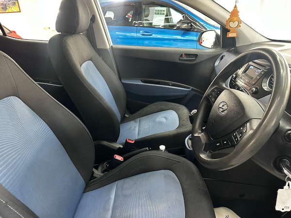 Used Hyundai i10 2014 for sale - 75608155: Photo 13