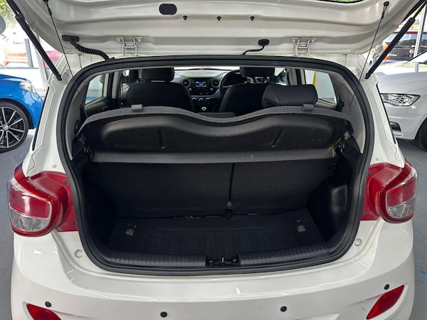 Used Hyundai i10 2014 for sale - 75608155: Photo 20