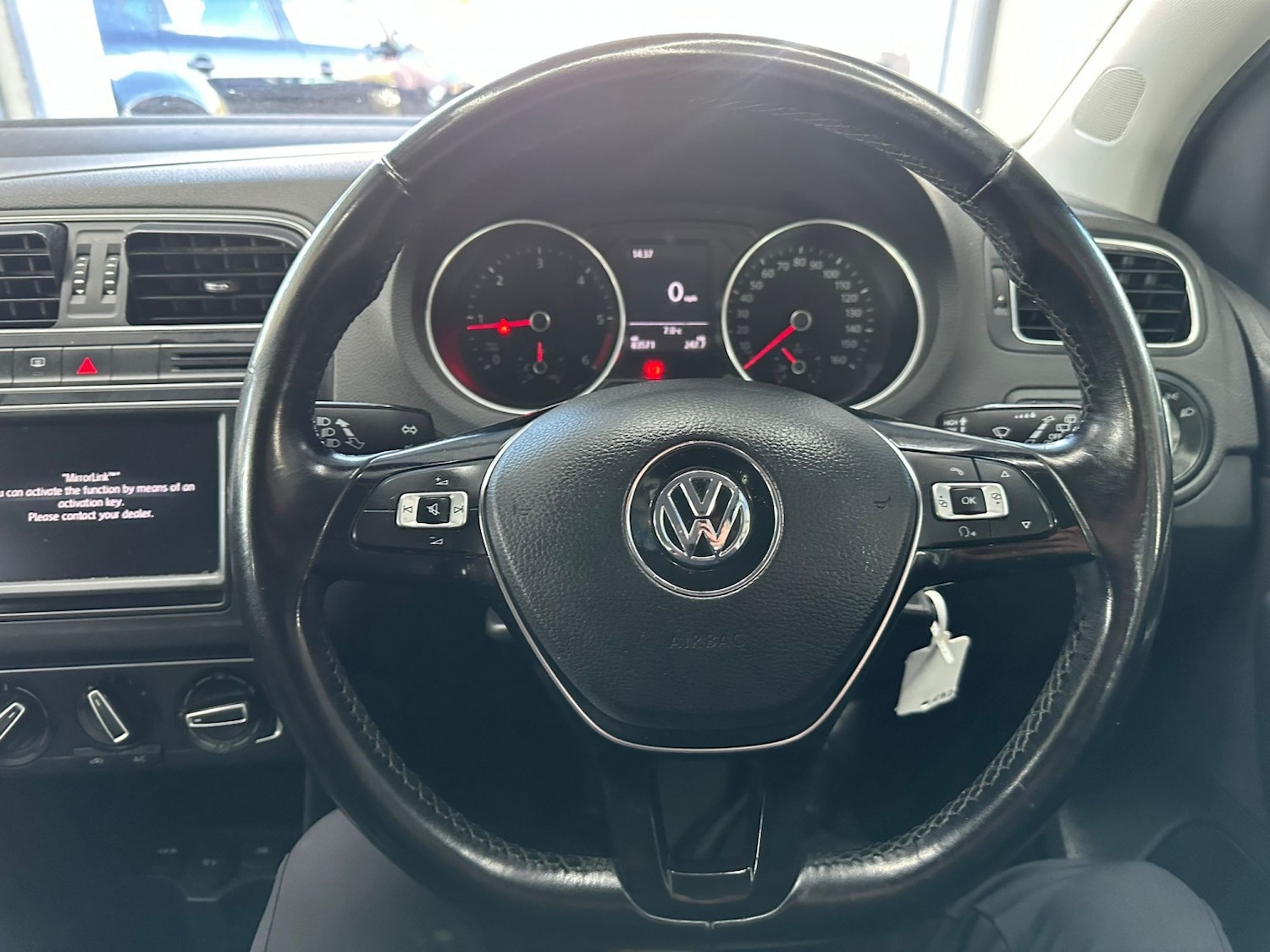 Used Volkswagen Polo 2014 for sale - 77881040: Photo 11