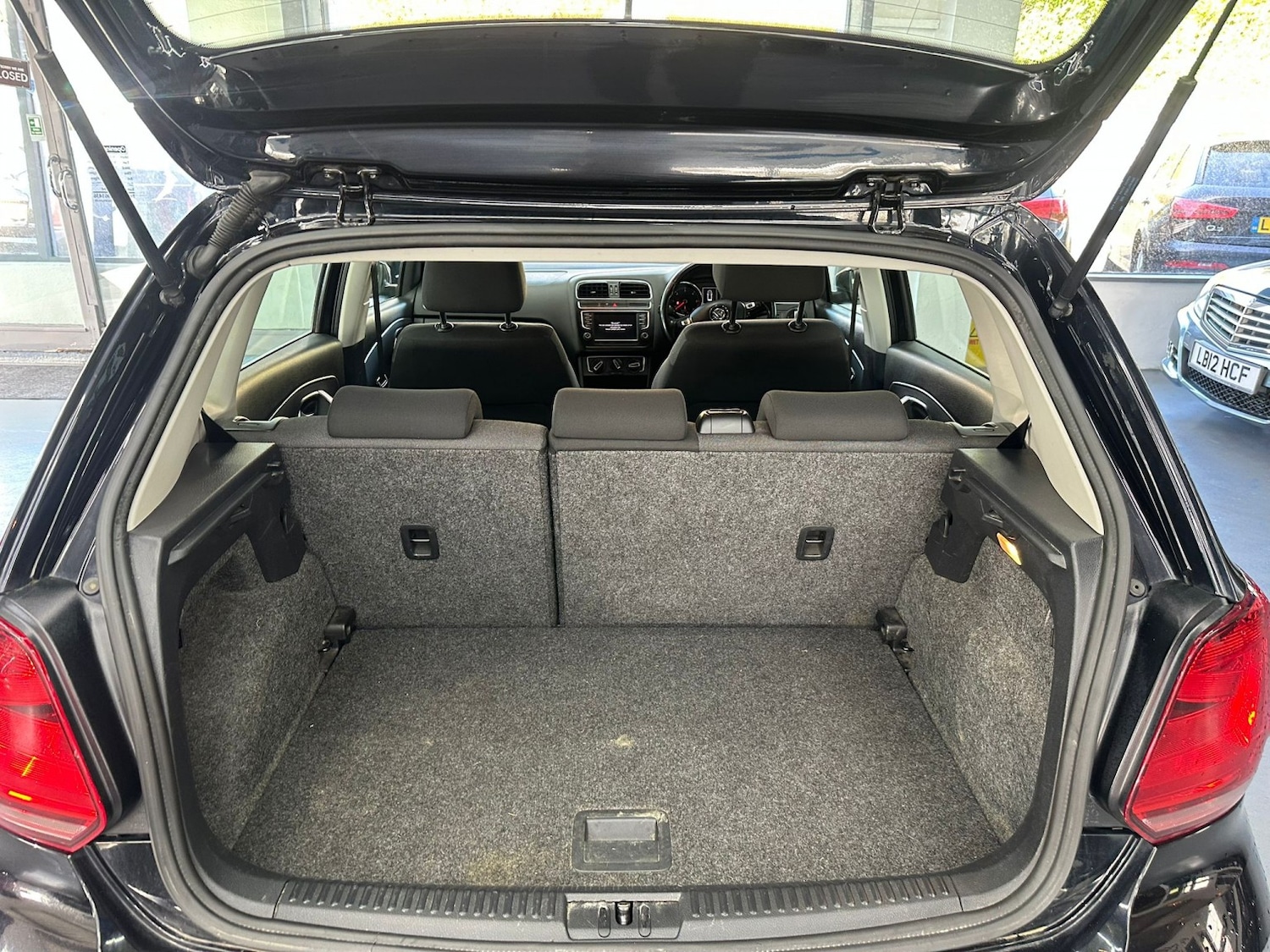 Used Volkswagen Polo 2014 for sale - 77881040: Photo 19