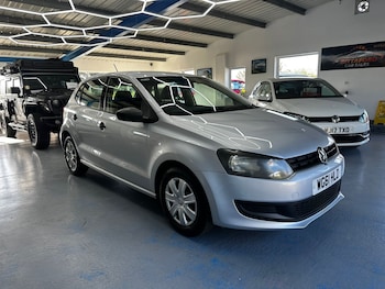 Used Volkswagen Polo 2012 for sale - 76246235: Photo 2