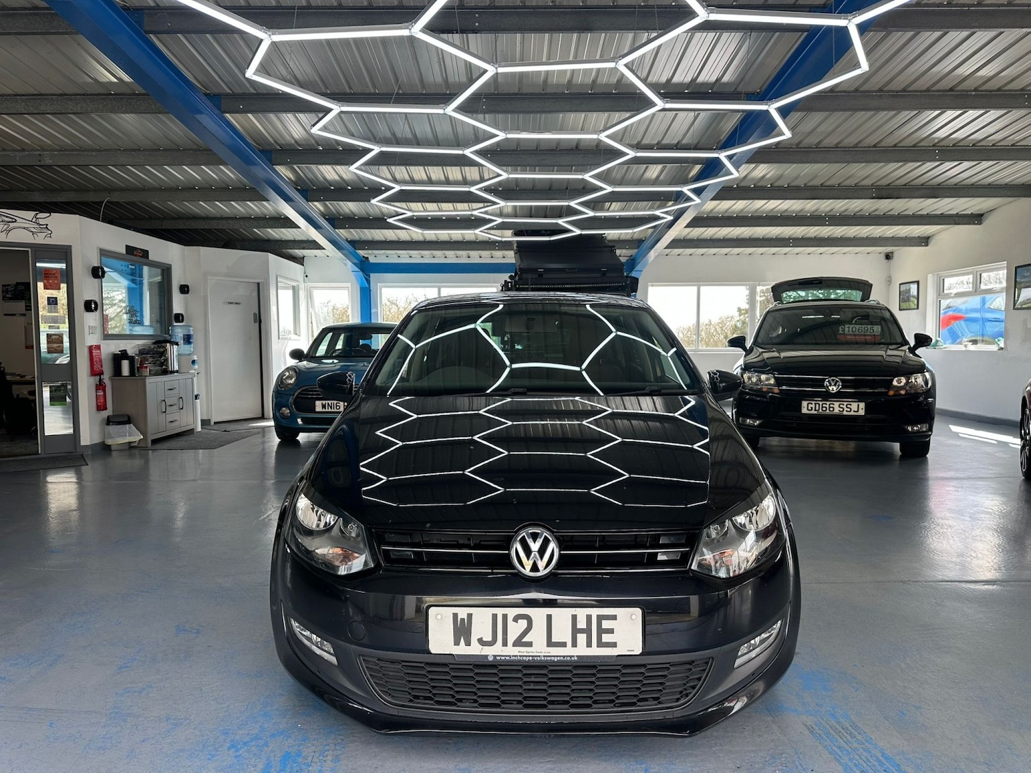 Used Volkswagen Polo 2012 for sale - 77881055: Photo 1