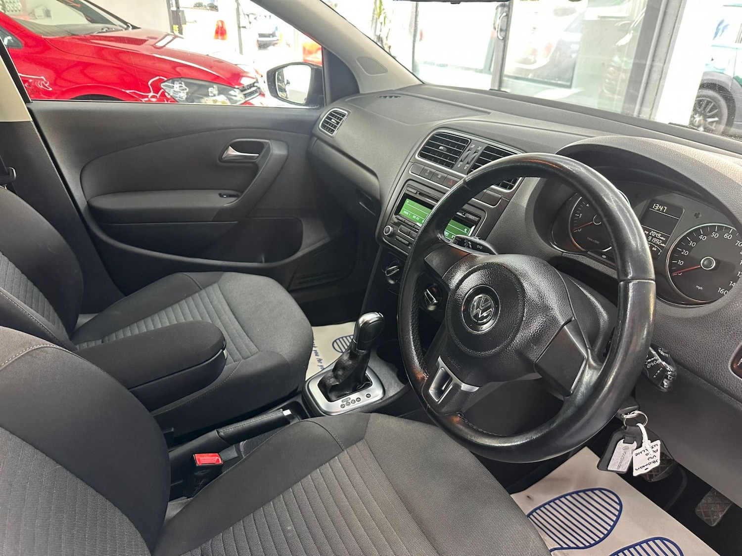 Used Volkswagen Polo 2012 for sale - 77881055: Photo 14