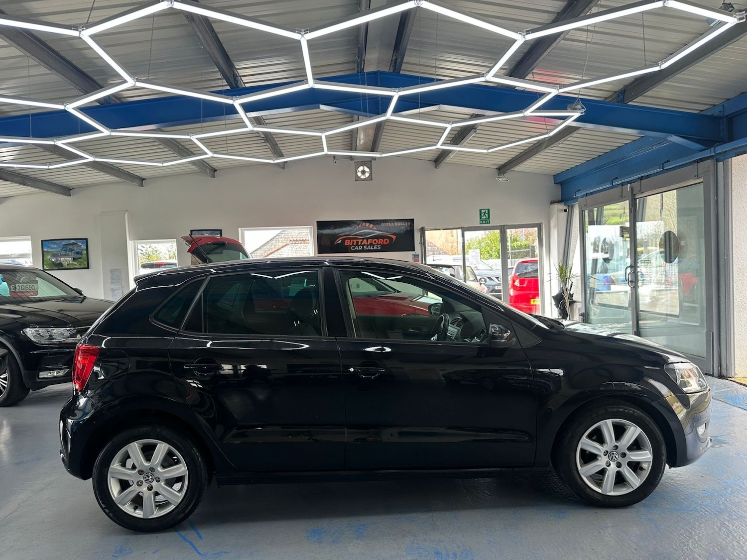 Used Volkswagen Polo 2012 for sale - 77881055: Photo 3