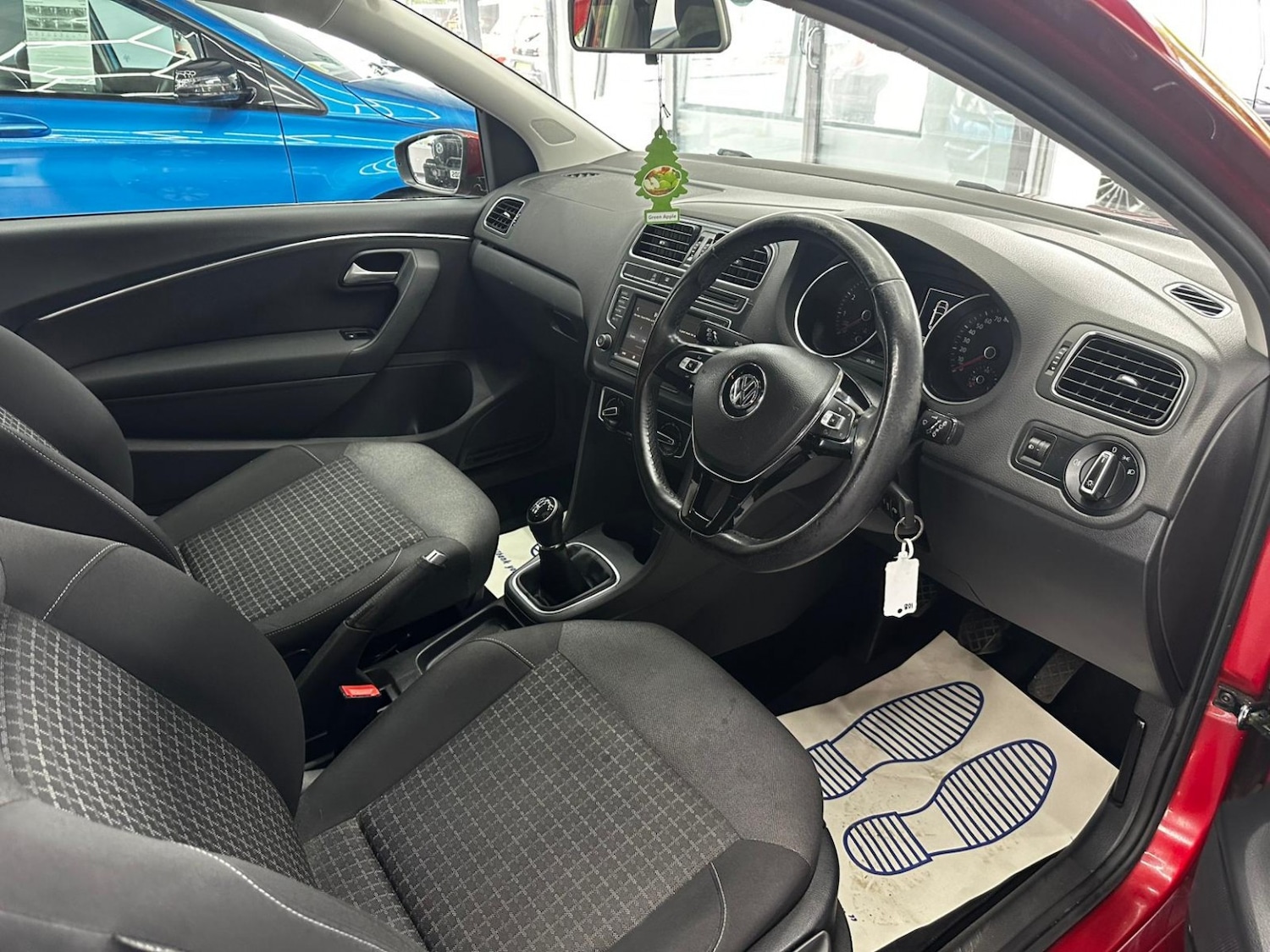 Used Volkswagen Polo 2014 for sale - 76951143: Photo 15