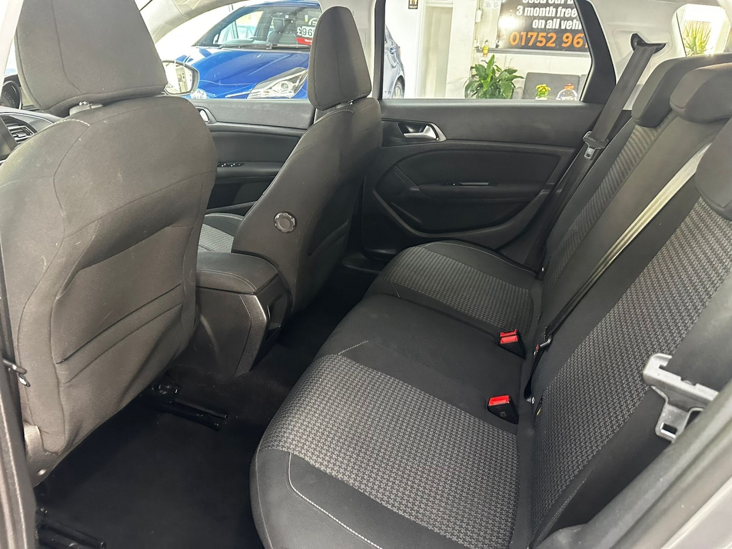 Used Peugeot 308 2017 for sale - 76571109: Photo 12