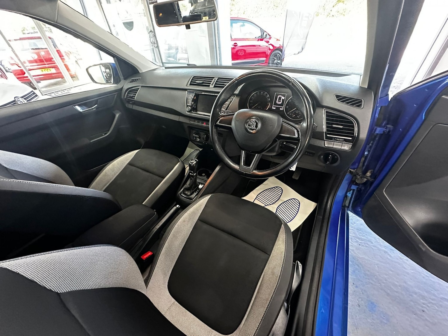 Used Skoda Fabia 2015 for sale - 76242854: Photo 15