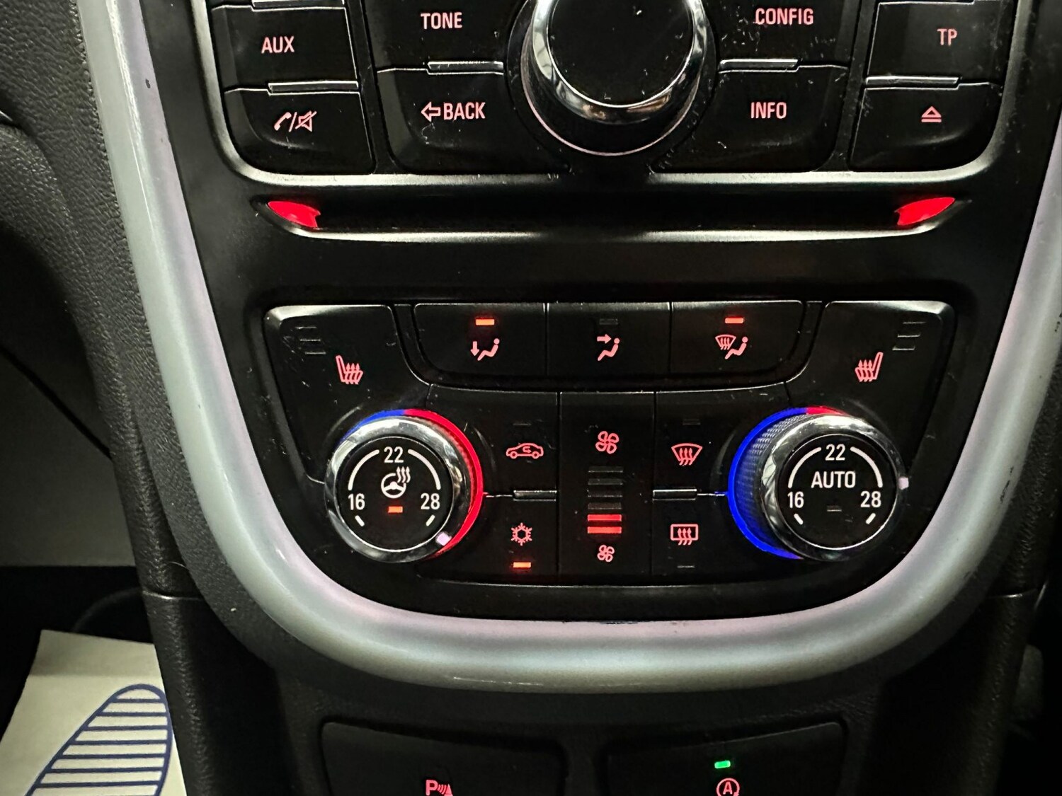 Used Vauxhall Mokka 2014 for sale - 77681855: Photo 19