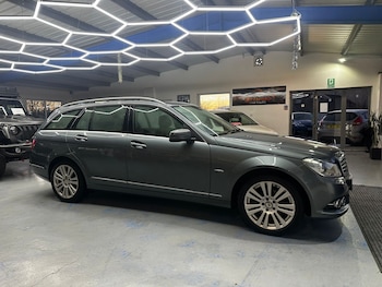 Used Mercedes-Benz C Class 2012 for sale - 79471153: Photo