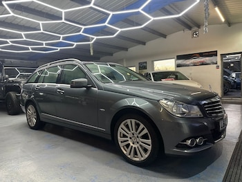Used Mercedes-Benz C Class 2012 for sale - 79471153: Photo