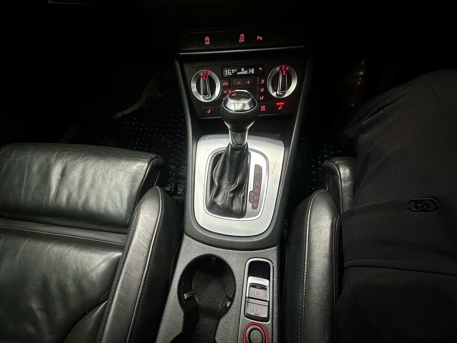 Used Audi Q3 2012 for sale - 77595460: Photo 14