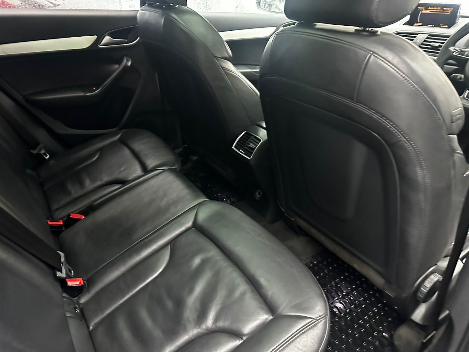 Used Audi Q3 2012 for sale - 77595460: Photo 22