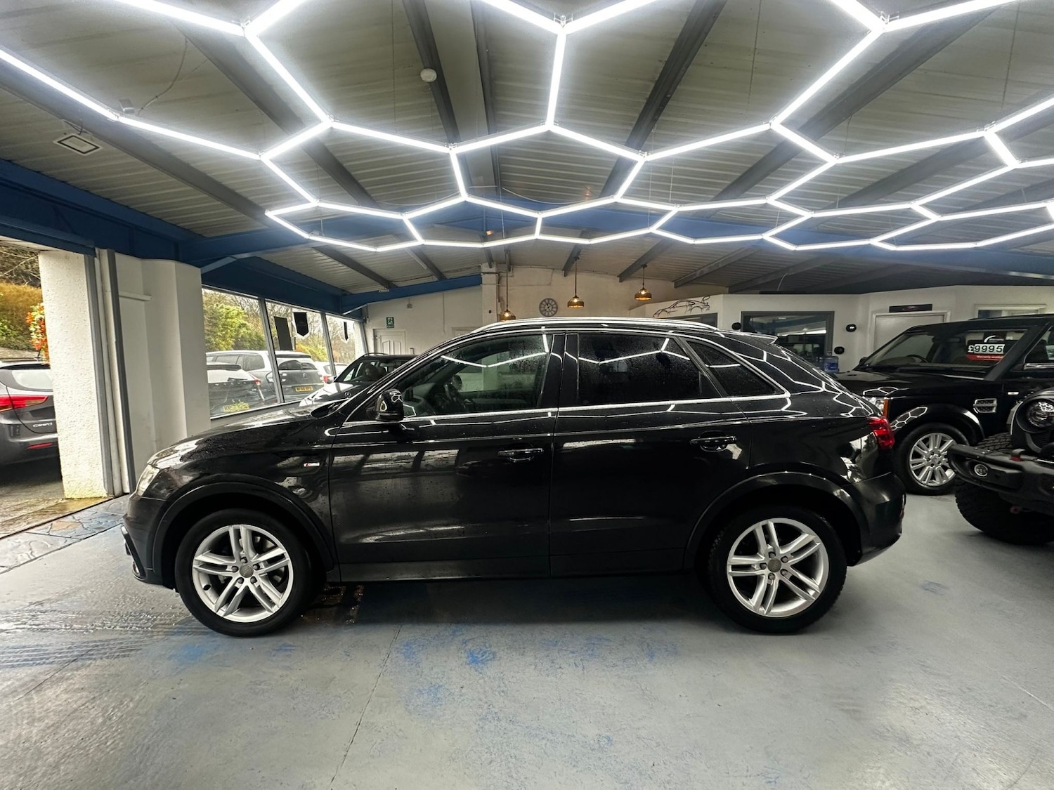 Used Audi Q3 2012 for sale - 77595460: Photo 9