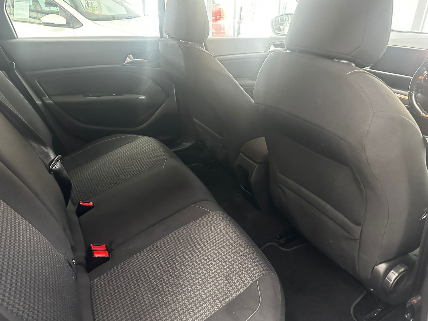 Used Peugeot 308 SW 2018 for sale - 76497538: Photo 11