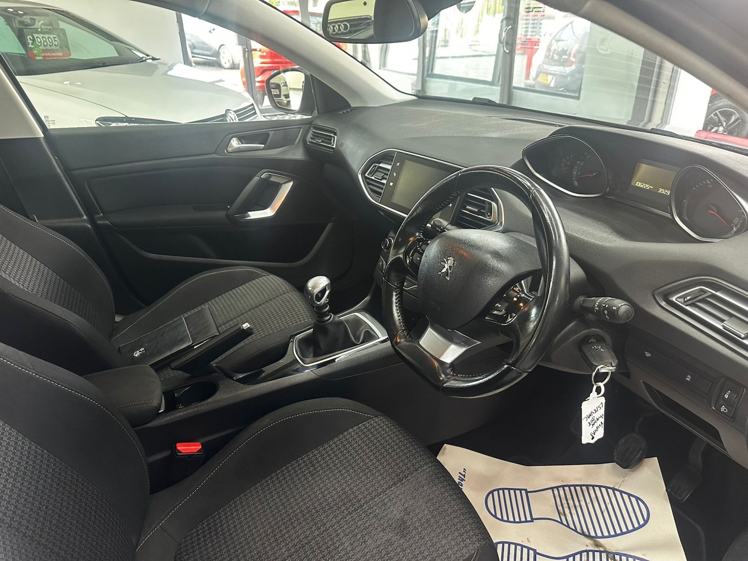 Used Peugeot 308 SW 2018 for sale - 76497538: Photo 15