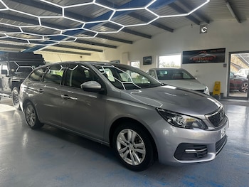 Used Peugeot 308 SW 2018 for sale - 76497538: Photo