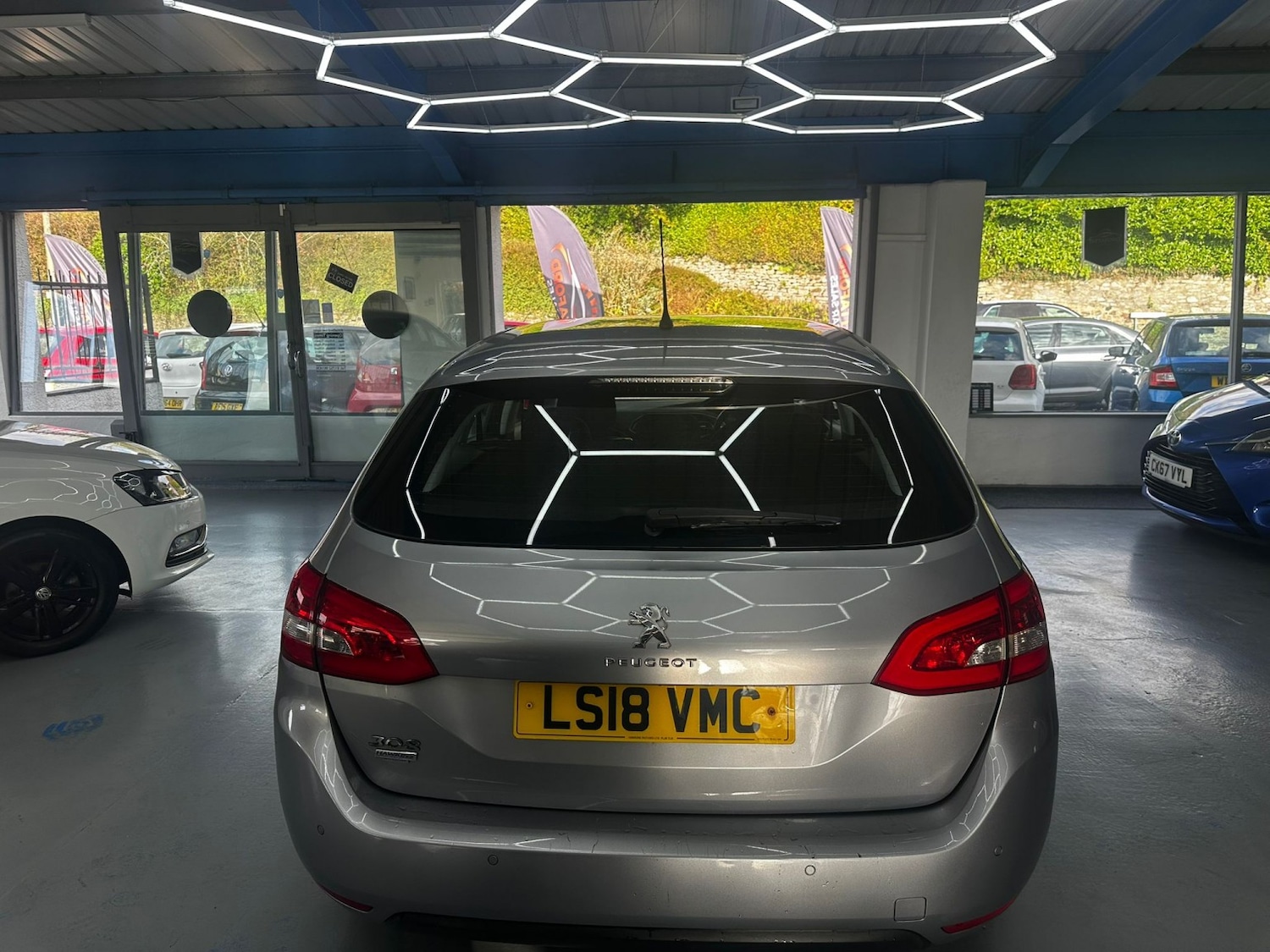 Used Peugeot 308 SW 2018 for sale - 76497538: Photo 6